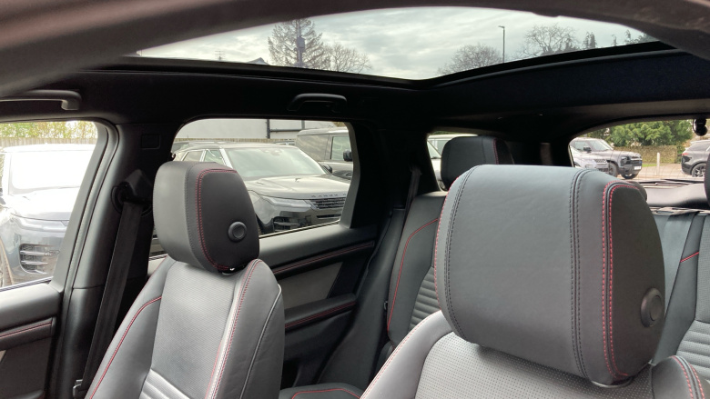 Land Rover Discovery Sport 1.5 P300e R-Dynamic HSE 5dr Auto [5 Seat] Station Wagon